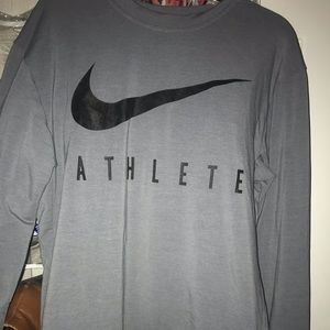 nike athlete long sleeve shirt